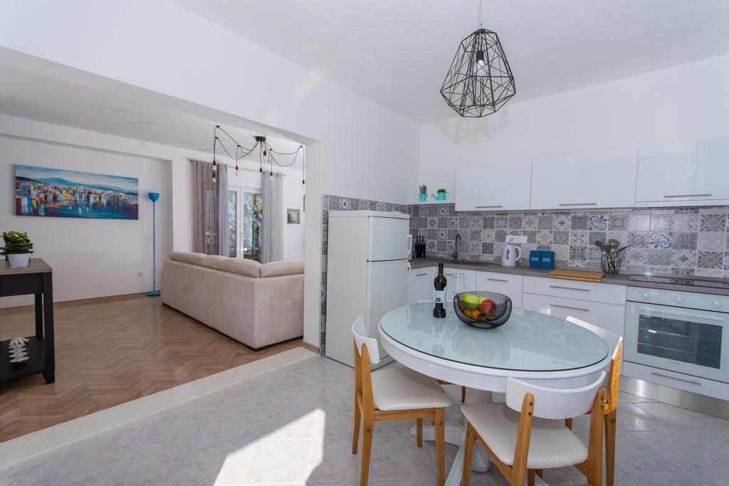 Apartment Mika1 Трогир Экстерьер фото
